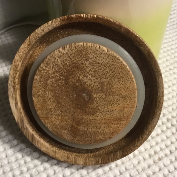 Vintage 6.5” Ombre Canister/Jar with Sealed Wooden Lid - Picture 3 of 8